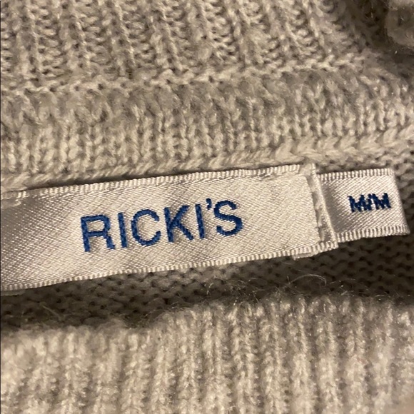 NWOT Med Comfy Cozy Sweater - Picture 5 of 5